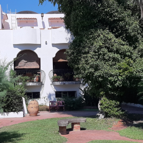 VILLA INDIPENDENTE FRONTE MARE